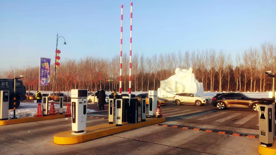 “爾濱”強勢出圈，科拓智慧停車助力多個景區(qū)迎接“八方來客”